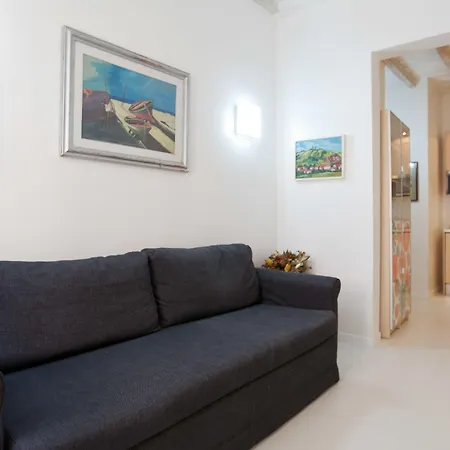 Apartament In Beato Angelico Rzym